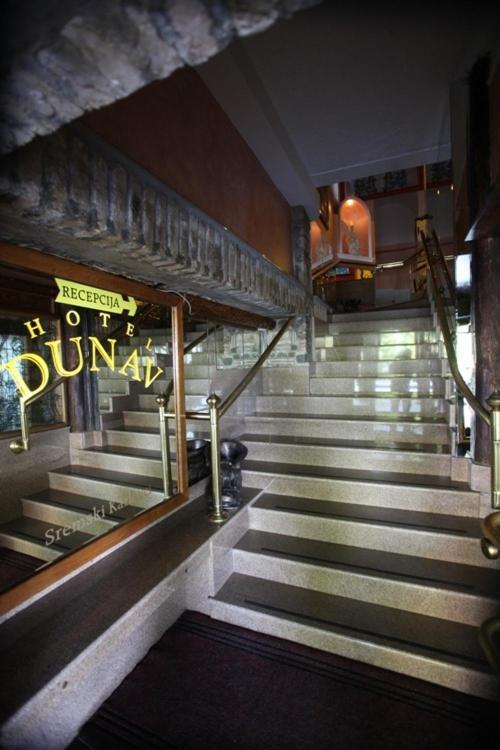 Hotel Dunav Sremski Karlovci Exteriör bild